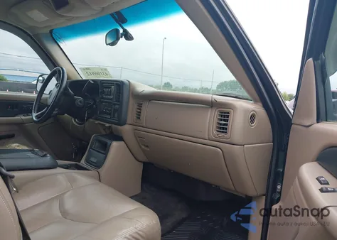 2002 Chevrolet Avalanche 1500 from USA, damaged, VIN 3GNEC13T22G279336